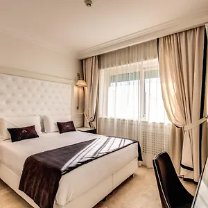 فندق Domus Mea