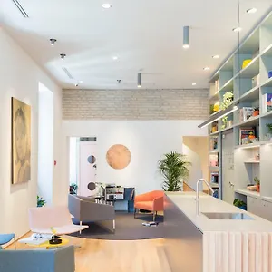 Otel The Radical, Roma